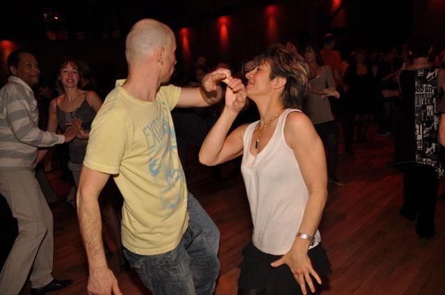 min 2011 02 06 station danse 159